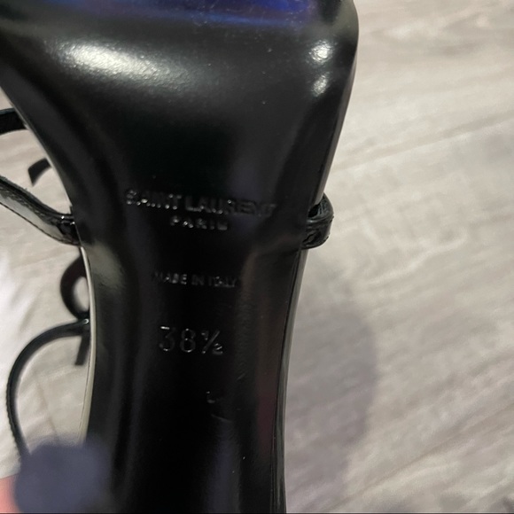 Saint Laurent Cassandra Strappy Sandals - Picture 9 of 9